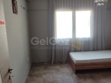 Ortaköy 'de Market ve Duraklara Çok Yakın Lokasyonda Kiralık 2+1 Daire