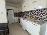 Caddem residence 3+1 eşyalı kiralık daire 4.katta kira bedeli 800£ den en az 6 ay ödemeli 1depozit+1komisyon aidat 35 45 sterlın arasındadır her ay