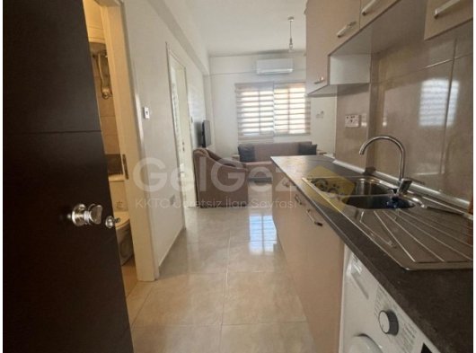 TUZLADA KİRALIK 1+1 DAİRE 325£ DEN 3 AY ÖDEMELİ 3 KİRA+1DEPOZİT+1KOMİSYON AİDAT AYDA 1000 TL YATAK ODASINDA KLIMASI YOKTUR SADECE OTURMA ODASINDA *BALKONSUZ*