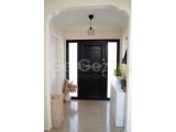 KİRALIK – ALSANCAK’TA GÜZEL 3+1 VİLLA