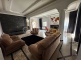 GAZİMAĞUSA GÜLSEREN 350m KARE TRIPLEX 6+1 ANAHTAR TESLİM VİLLA