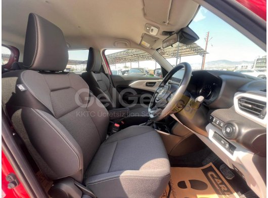 Suzuki Swift Hybrid MZ(Full Paket)