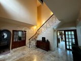 Yeniboğaziçinde Satılık 3+2 Havuzlu Villa