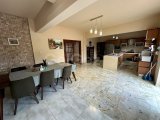 Yeniboğaziçinde Satılık 3+2 Havuzlu Villa