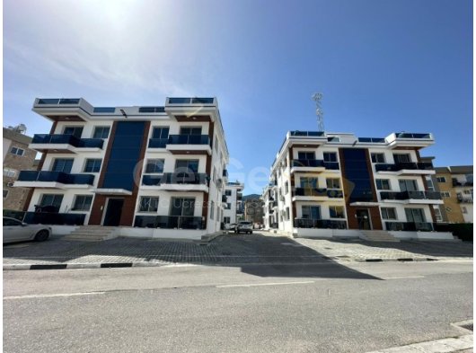 KIBRIS GİRNE ALSANCAK BÖLGESİNDE YÜZDE 40 PEŞİNAT KALANI 15 AYA KADAR VADE VEYA FİRMADAN KREDİ ÖDEME SEÇENEĞİYLE YEPYENİ BİNADA 2 +1 SATILIK DAİRELER