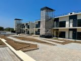 KIBRIS GIRNE ALASANCAK BOLGESINDE, YÜZME HAVUZLUŞ, EŞYASIZ 2+1 DAIRE SATILIKTIR