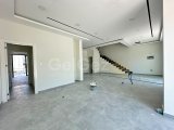 KIBRIS GIRNE ALSANCAK BÖLGESINDE, YÜZME HAVUZLU LÜKS 3+1 YENI VILLA SATILIKTIR