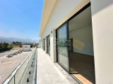 KIBRIS GIRNE ALSANCAK BÖLGESINDE, YÜZME HAVUZLU LÜKS 3+1 YENI VILLA SATILIKTIR