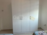 Girne Aşağı Girne'de Eşyalı 2+1 Kiralık Daire | Şehir ve Doğa Manzarası