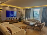 Girne Merkez'de Akacan Elegance Sitesinde Satılık Geniş 3+1 Lüks Daire