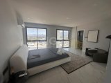 Girne Merkez'de Birinci Sırada Satılık Özel Havuzlu 3+1 Lüks Penthouse