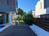 Girne Ozanköy'de; Özel Havuzlu ve Bahçeli, Kiralık, 5+1 Lüks Villa!