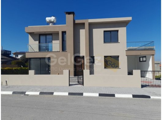 ÇATALKÖY'DE SATILIK LÜKS 4+1 ÖZEL HAVUZLU VİLLA