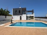 Kiralık özel havuzlu 3+1 Villa, Çatalköy, Girne