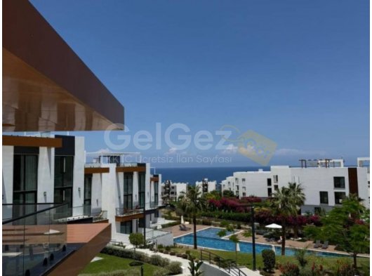 Girne'nin Esentepe bölgesinde ortak havuzlu lüks sitede satılık 1+0!