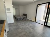Girne'nin Esentepe bölgesinde ortak havuzlu lüks sitede satılık 1+0!