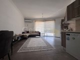 Girne Karaoğlanoğlu'nda Eşsiz Manzaralı 1+1 Satılık Daire!