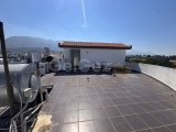 Girne Karaoğlanoğlu'nda Eşsiz Manzaralı 1+1 Satılık Daire!