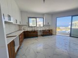 Girne Lapta'da Deniz Manzaralı Satılık 1+1 Daire