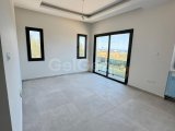 Girne Yeşiltepe'de 2+1 Satılık Daire