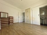 KAÇIRILMAYACAK FIRSAT! İSKELE’DE ORTAK HAVUZLU 2+1, 3 BANYOLU KİRALIK VİLLA