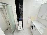 GİRNE MERKEZ'DE DİREK ÜSTÜ 1.KAT BALKONLU KAPALI OTOPARKLI FIRSAT 2+1 KOÇANI HAZIR MASRAFLARI ÖDENMİŞ SATILIK DAİRE