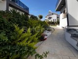 iskele denize yakın triplex villa eşyalı
