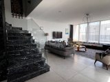 iskele denize yakın triplex villa eşyalı