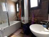 iskele denize yakın triplex villa eşyalı