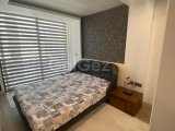 Girne'de Eşyalı 2+1 Daire, Özel Havuz ve Şehir Manzarası ile Satılık!