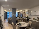 Girne'de Eşyalı 2+1 Daire, Özel Havuz ve Şehir Manzarası ile Satılık!