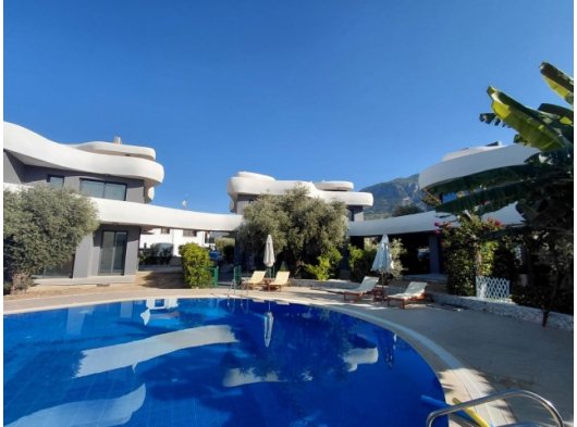 3 Yatak Odalı, Yepyeni ve Lüks İkiz Villa