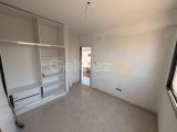Magusa canakkale bölgesinde 2+1 eşyasız satılık daire 1 ay sonra teslim 85 m2 80.000 pound 3.katta 5 katlı asansörlü