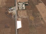 GEÇİTKALE’DE ANA YOL ÜZERİ – YÜKSEK PROJE POTANSİYELLİ SATILIK ARSA