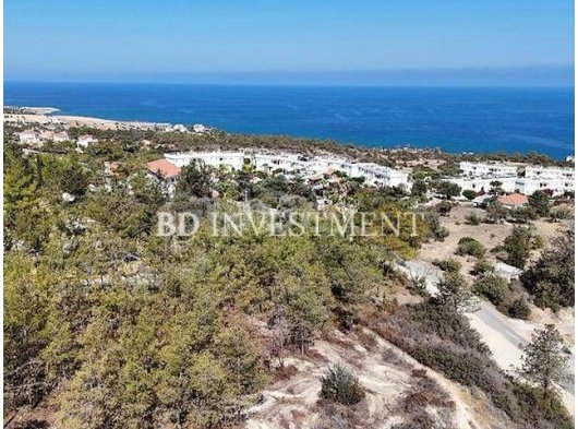 Kıbrıs Girne Esentepe'de Muhteşem Deniz Manzaralı 1488 m² Arsa