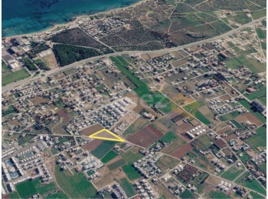 GAZİMAĞUSA YENİBOĞAZİÇİNDE SATILIK İMARLI ARSA