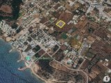 GİRNE ÇATALKÖYDE DENİZE YÜRÜME MESAFESİNDE SATILIK ARSA