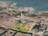 Kıbrıs Girne Çatalköy'de Plaja 200 Metre Mesafede Son Parsel Arsa