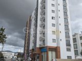 LEFKOŞA KUMSAL'DA, BAKANLIKLAR BÖLGESİNDE, 2+1, BULAŞIK MAKİNESİ VE ÇİFT KİŞİLİK YATAKLAR DAHİL FUL YENİ EŞYALI, KLİMALI, ASANSÖRLÜ, 2NCİ KATTA, ÇİFT BANYO 