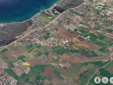 GAZİMAĞUSA YENİBOĞAZİÇİNDE SATILIK İMARLI KAT KARŞILIĞI TEKLİFLERE AÇIK 4710 METREKARE ARSA