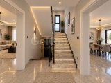 Girne Alsancak Sıfır Satılık Havuzlu ve Bahçeli 4+1 Villa
