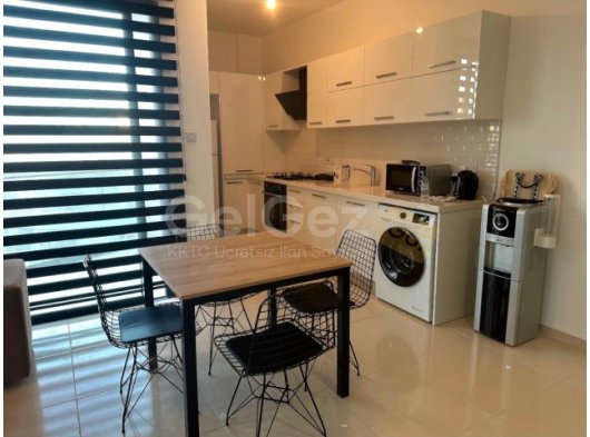 Gazimagusa sakarya bölgesinde okula yürüş mesafesinde jeneratör sistemi mevcut 1+1 eşyalı kiralık daire