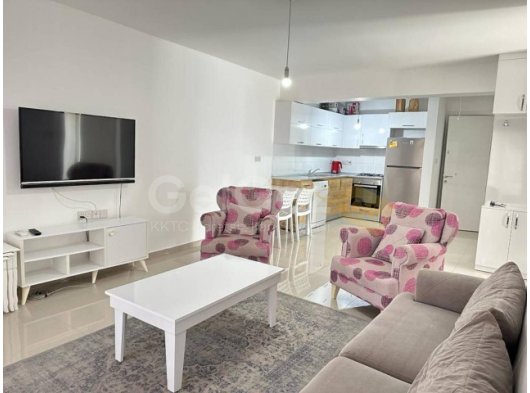 Girne Merkez Kiralık 2+1 Daire, Şehrin Kalbinde Modern Yaşam