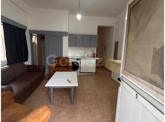 Gazimagusa salamis bölgesinde okula yürüş mesafesinde 2+1 eşyalı kiralık daire