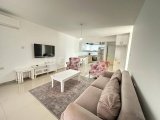 Girne Merkez Kiralık 2+1 Daire, Şehrin Kalbinde Modern Yaşam