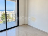 Girne Merkez Satılık 3+1 Penthouse - Muhteşem Deniz Manzaralı ve Geniş Teraslı.TÜRK KOÇANLI