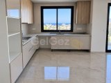 Girne Merkez Satılık 3+1 Penthouse - Muhteşem Deniz Manzaralı ve Geniş Teraslı.TÜRK KOÇANLI