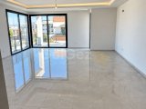 Girne Merkez Satılık 3+1 Penthouse - Muhteşem Deniz Manzaralı ve Geniş Teraslı.TÜRK KOÇANLI