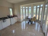 Karşıyaka Girne Kiralık Havuzlu Villa