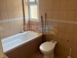 Karşıyaka Girne Kiralık Havuzlu Villa